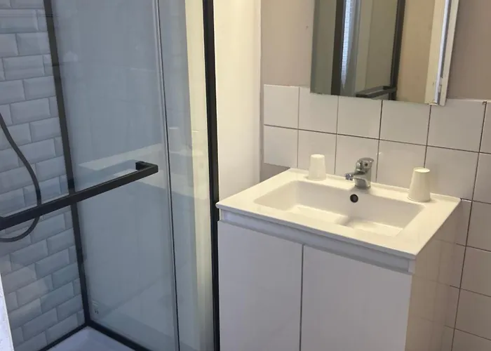 Le 99 Ξενοδοχείο